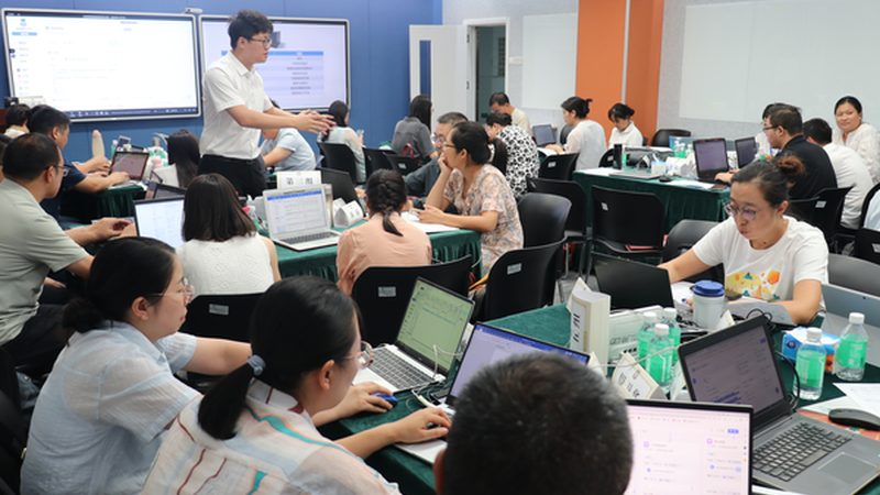 会计网校品牌如何挑选？揭秘关键因素与误区